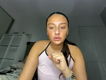 Playfulvixen25 webcam stripchat model stream image