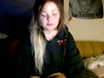 kipsy420 webcam chaturbate model stream image