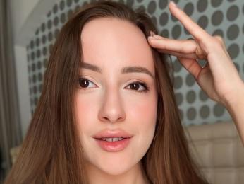 MertieStaheli webcam livejasmin model stream image