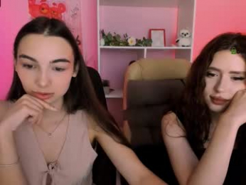 kimi_glow webcam model stream image