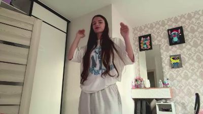 TarraMcroyal webcam model stream image