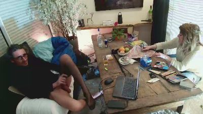 Olimel273 webcam model stream image