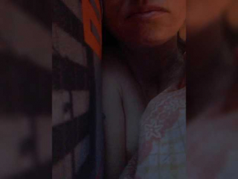 Lena-33 webcam model stream image