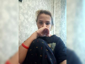 BloodyLisss webcam model stream image