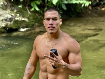 MaxMayerss webcam model stream image