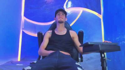 Kroddy_Sw_ webcam model stream image