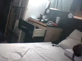 slutviki webcam model stream image