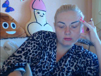 LazyPussy webcam model stream image