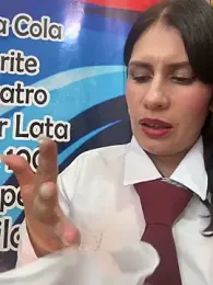 Alysson-- webcam model stream image