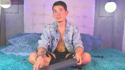 Smile_KAI_ webcam model stream image