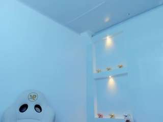 zenda-evans webcam model stream image