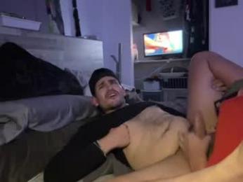 papitochulito_ webcam model stream image