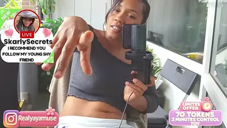 Yayamuse webcam model stream image