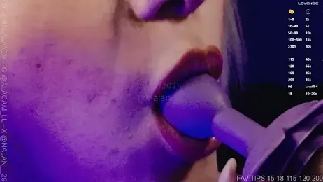 Nalan__ webcam stripchat model stream image