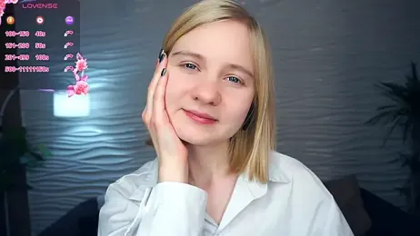 OdelinaFicken webcam stripchat model stream image