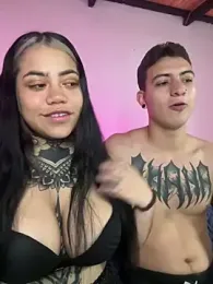 aliensexy webcam model stream image