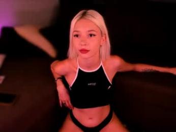 30_second_to_cum webcam model stream image
