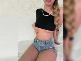 EmilliX webcam bongacams model stream image