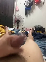 quachnhu1984 webcam stripchat model stream image
