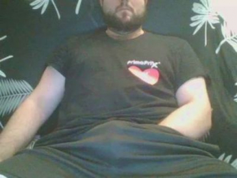 Bebeast webcam model stream image