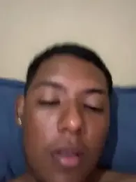 Nuneszs17 webcam model stream image