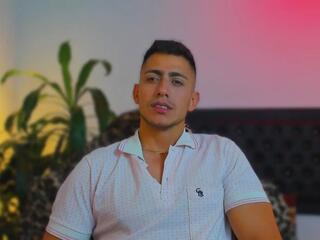 Zach Price webcam model stream image