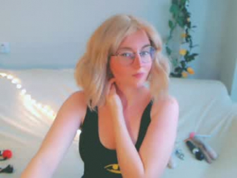 darkheto webcam model stream image