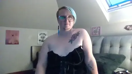 queerlyjaz webcam model stream image