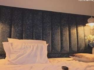 arianna-suarezz webcam model stream image