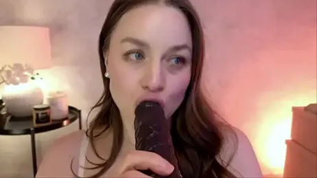 MilaFleur webcam model stream image