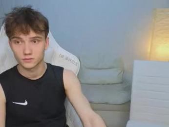 pupsenish webcam model stream image