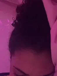 luludoll_ webcam model stream image