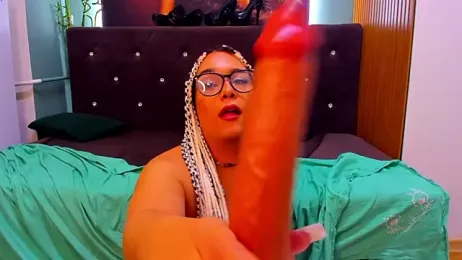 RueBeth webcam model stream image