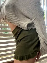 BigAssBee webcam stripchat model stream image