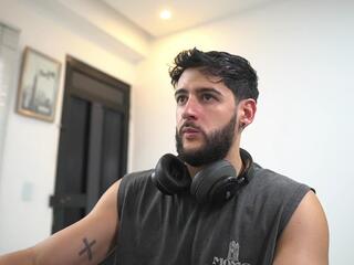 Saimon Jordan webcam model stream image