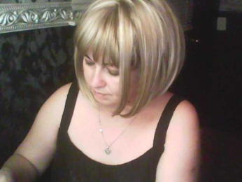 gospoja6996 webcam model stream image