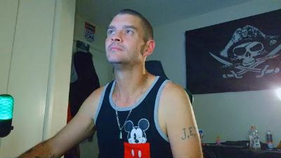 Rustynuts23 webcam model stream image