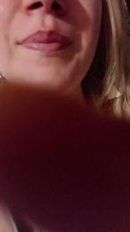 the_red_rose3 webcam cam4 model stream image