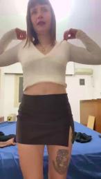 lolax_of webcam model stream image