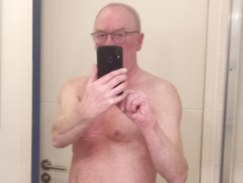 ElioJames webcam livejasmin model stream image