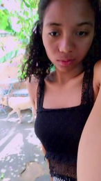 NickiFrenchy webcam model stream image