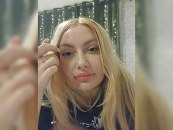 AlenaFeya webcam model stream image