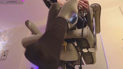MadamAlexa webcam model stream image
