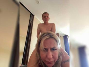 ParaLoveLove webcam model stream image