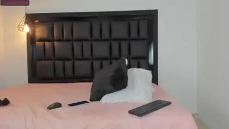 Linsay_18 webcam model stream image