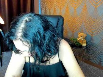 IrissMoon webcam model stream image