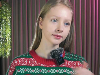 MiaVebes webcam model stream image