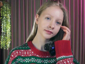 MiaVebes webcam model stream image