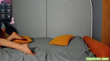 _Lora_Palmer webcam model stream image