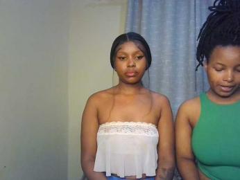 MidnightMuse-1 webcam model stream image